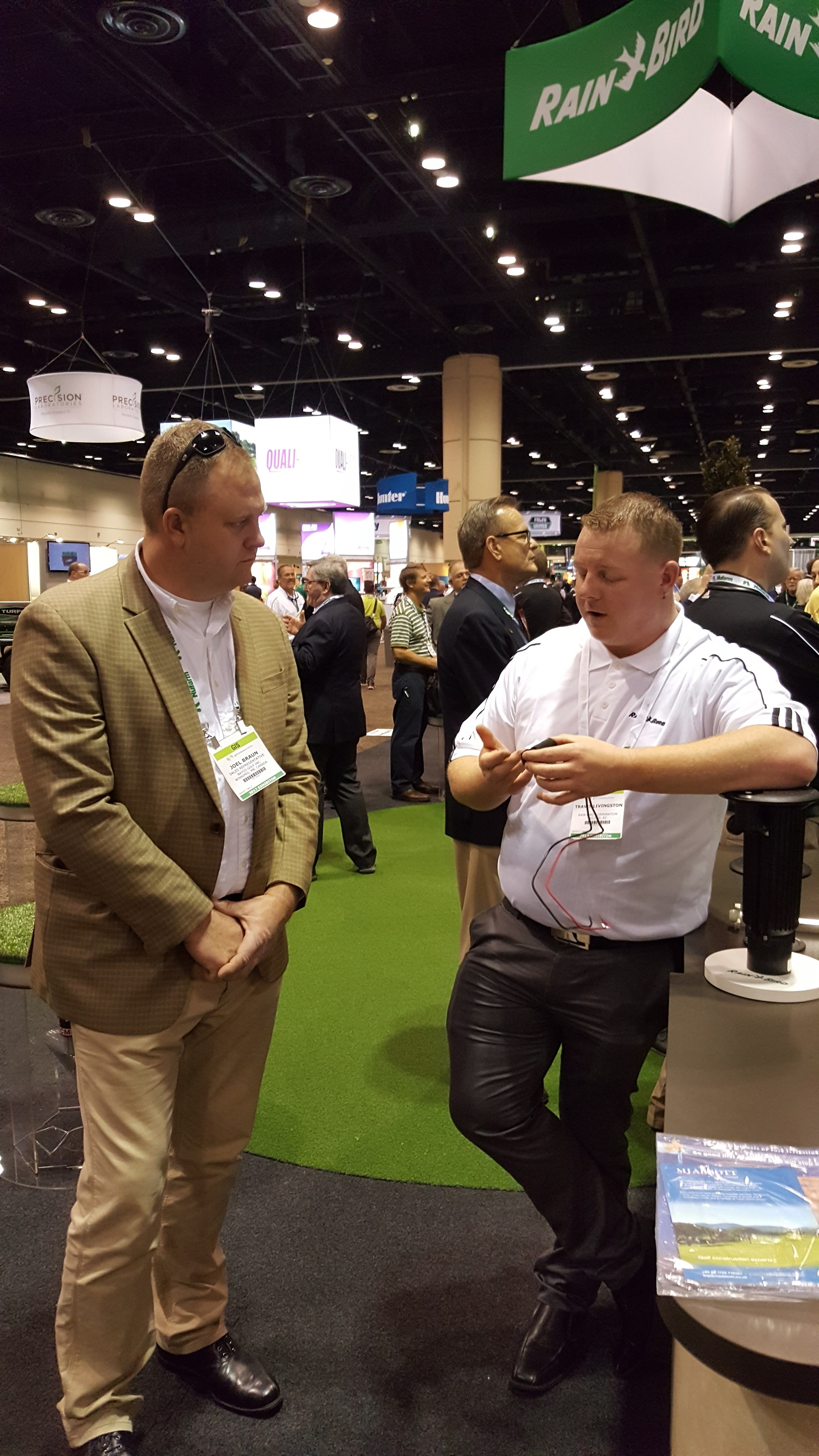 GIS show — Wolf Creek wholesale Irrigation Landscape Lighting